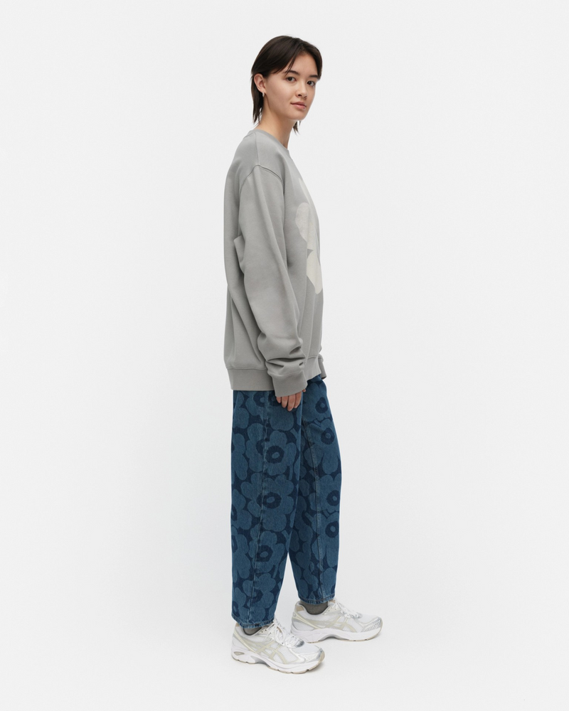 Loisto Unikko Placement Kioski Sweatshirt - Grey/Off White