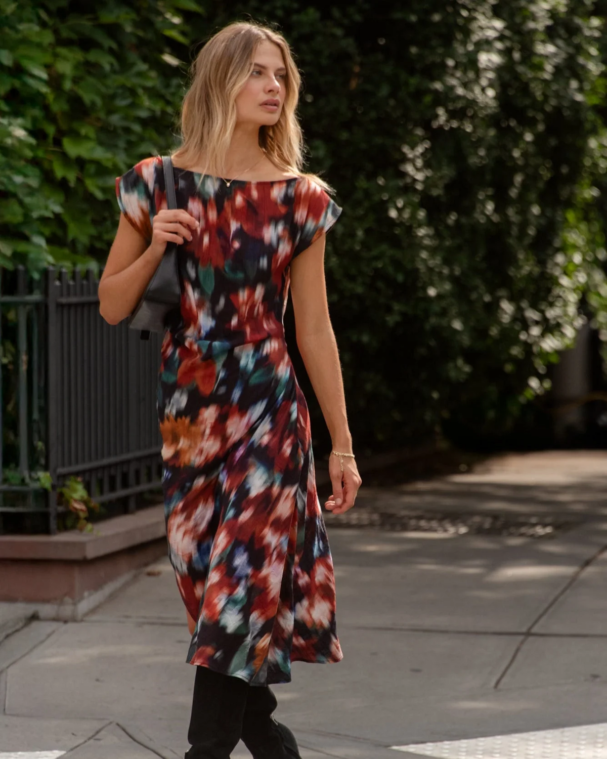 Boat Neck Cap Sleeve Midi Dress - Blurred Floral Print
