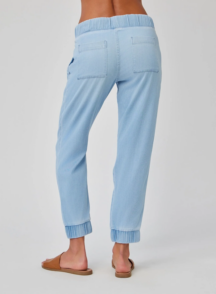 Chelsea Pocket Jogger - Malibu Mist Wash