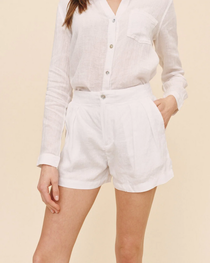 Double Pleat Short - White