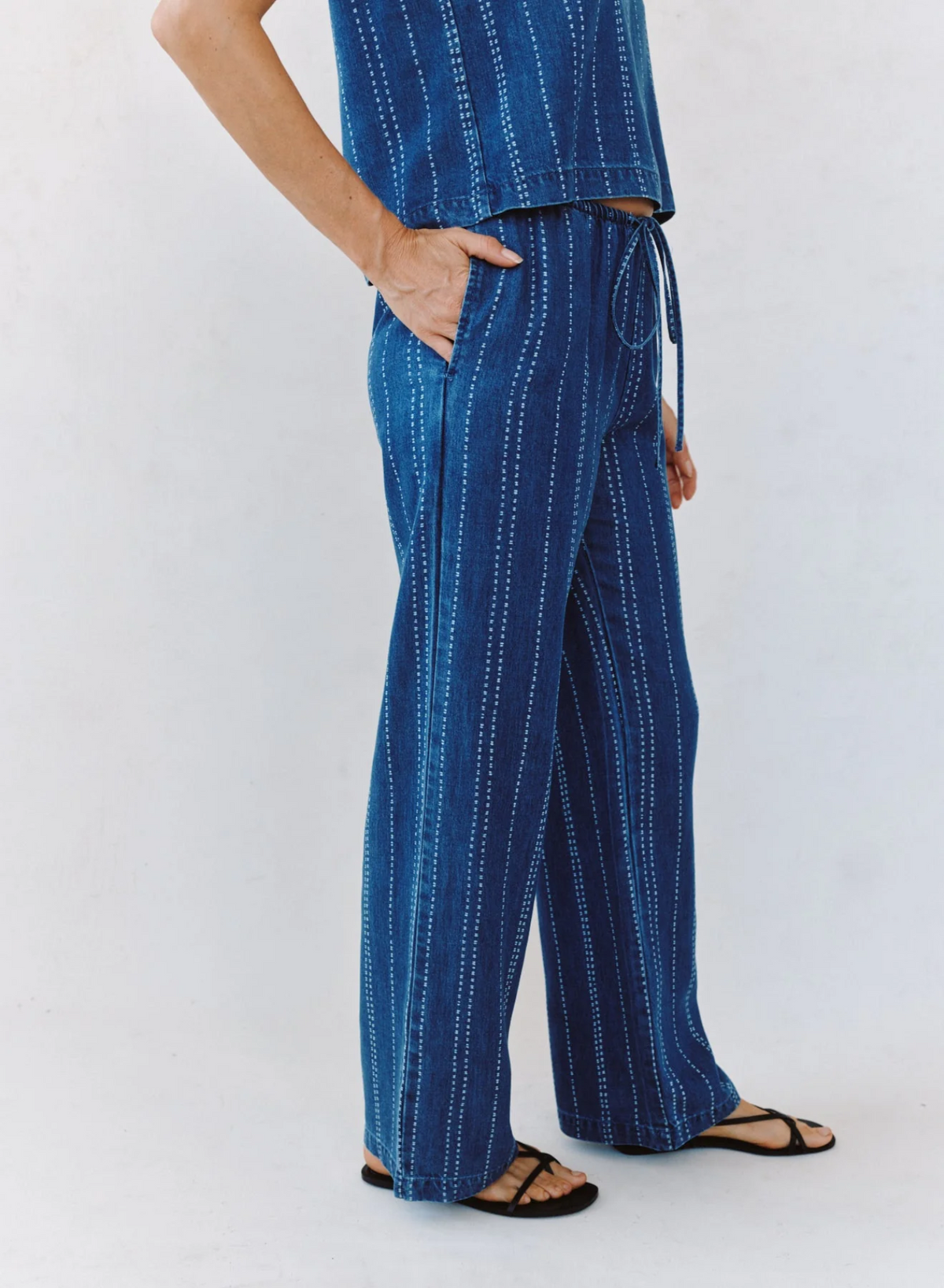 Beach Pant With Back Pockets - Indigo Stripe