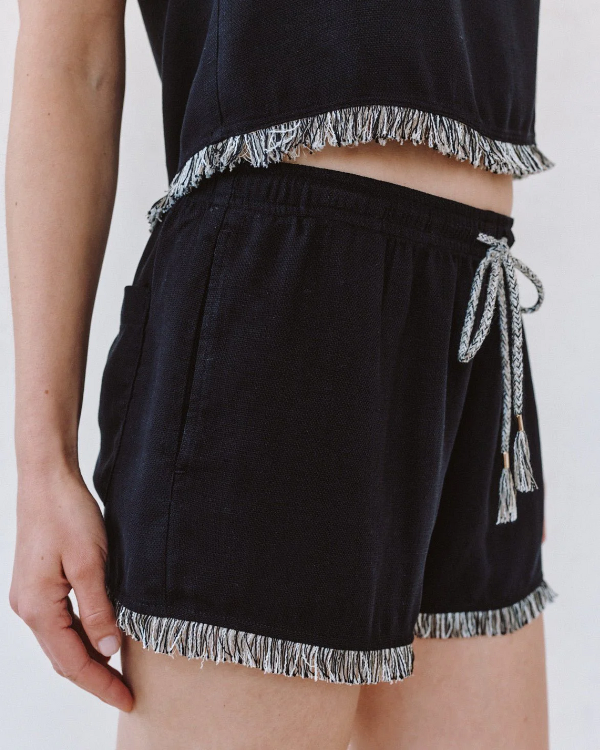 Elastic Waist Fringe Short - Black