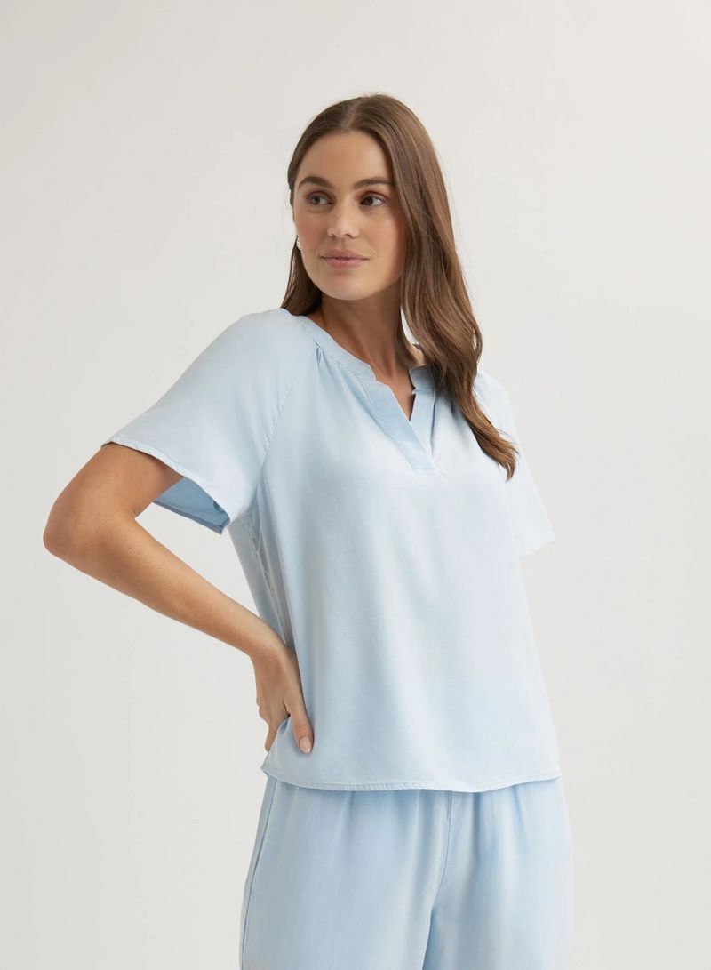 Flowy Short Sleeve Pullover - Clear Water