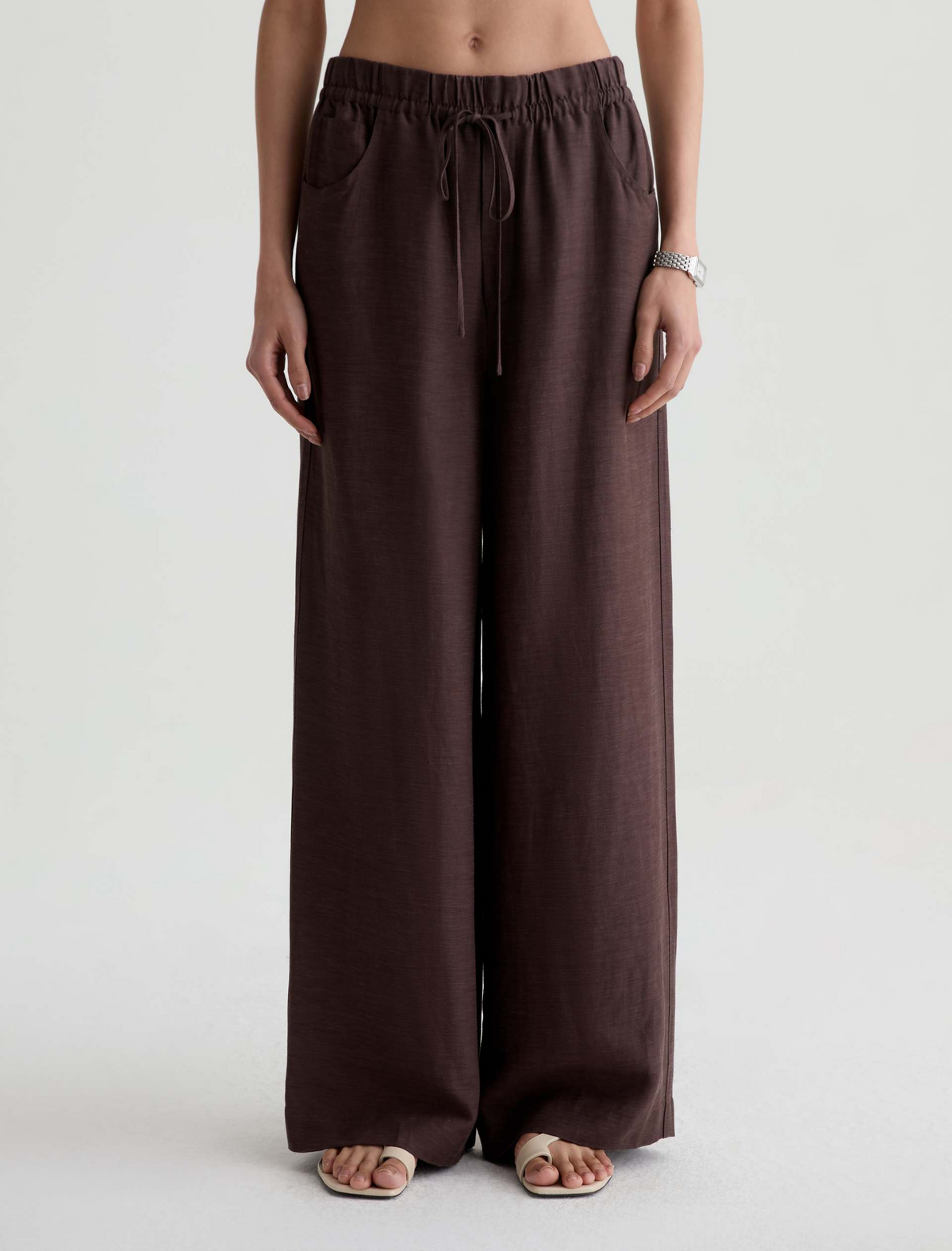 Century Cinched Linen Pant - Oak Barrel