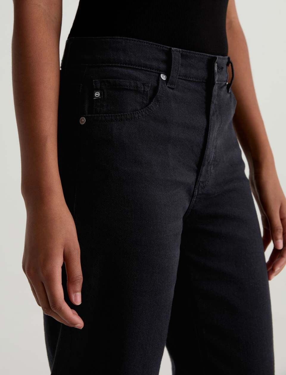 Brinley Mid Rise Straight - Super Black