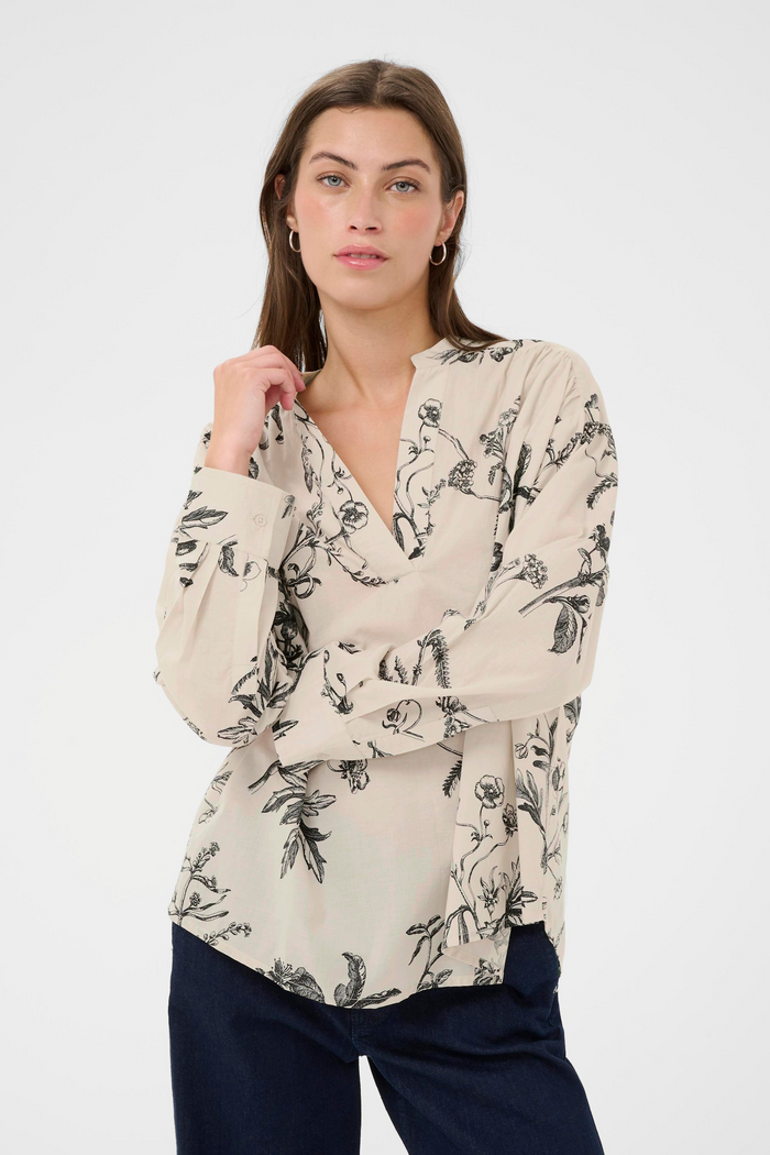 Natale Blouse - Dark Navy Botanical Print