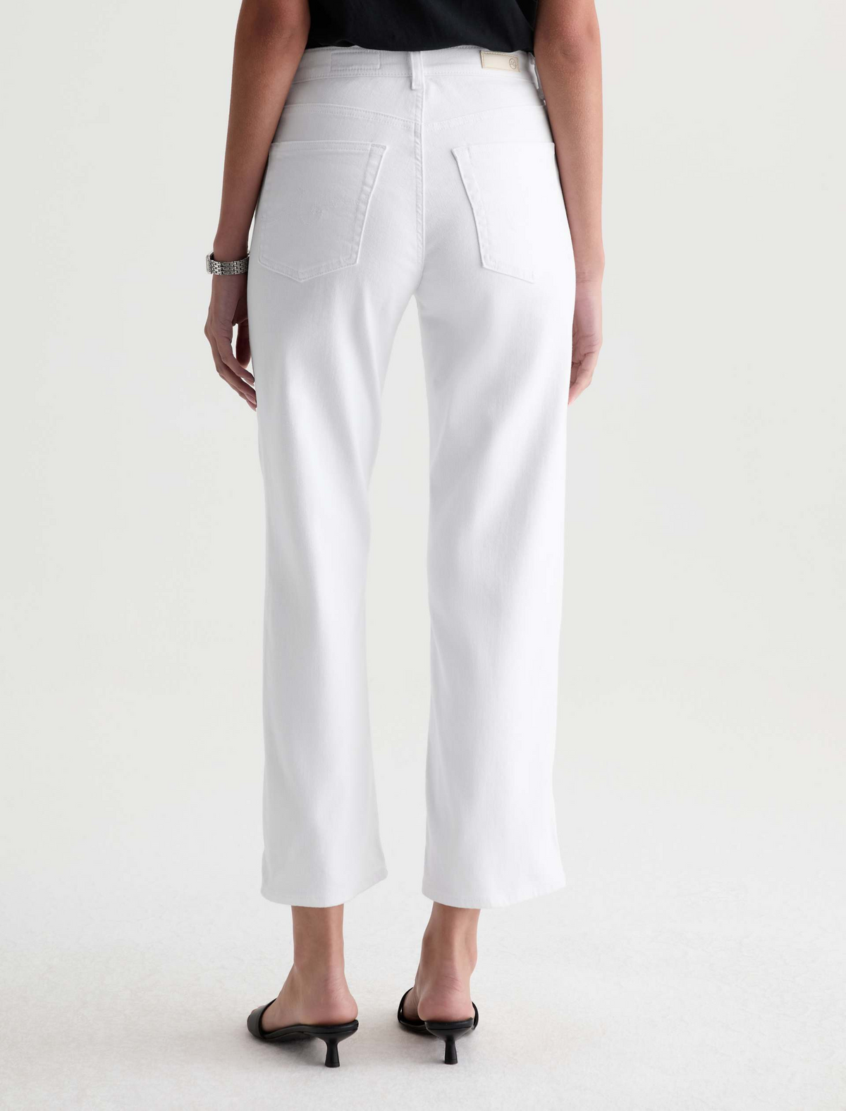 Brinley Crop - Gallery White