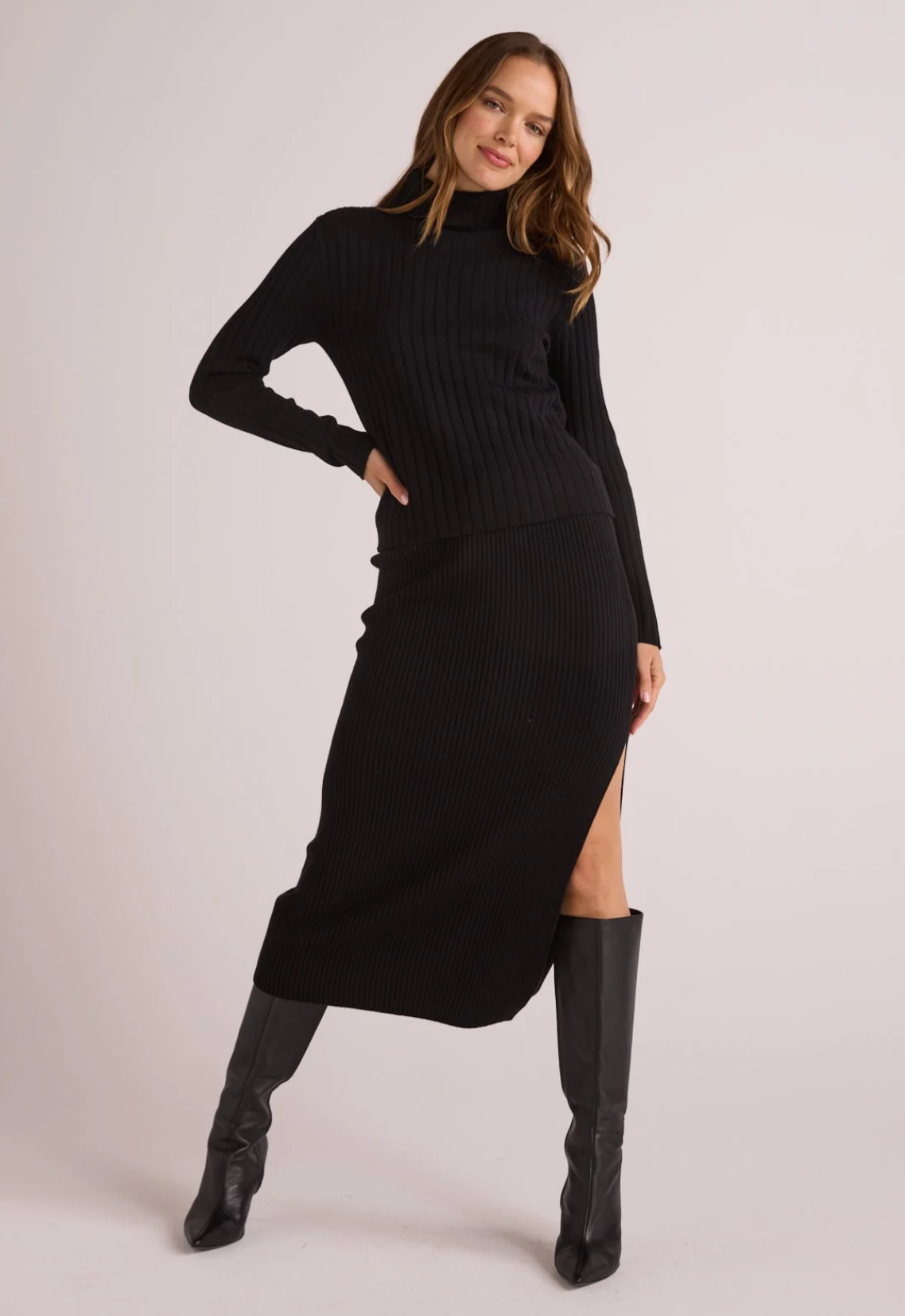 Knit Skirt With Side Slit - Black