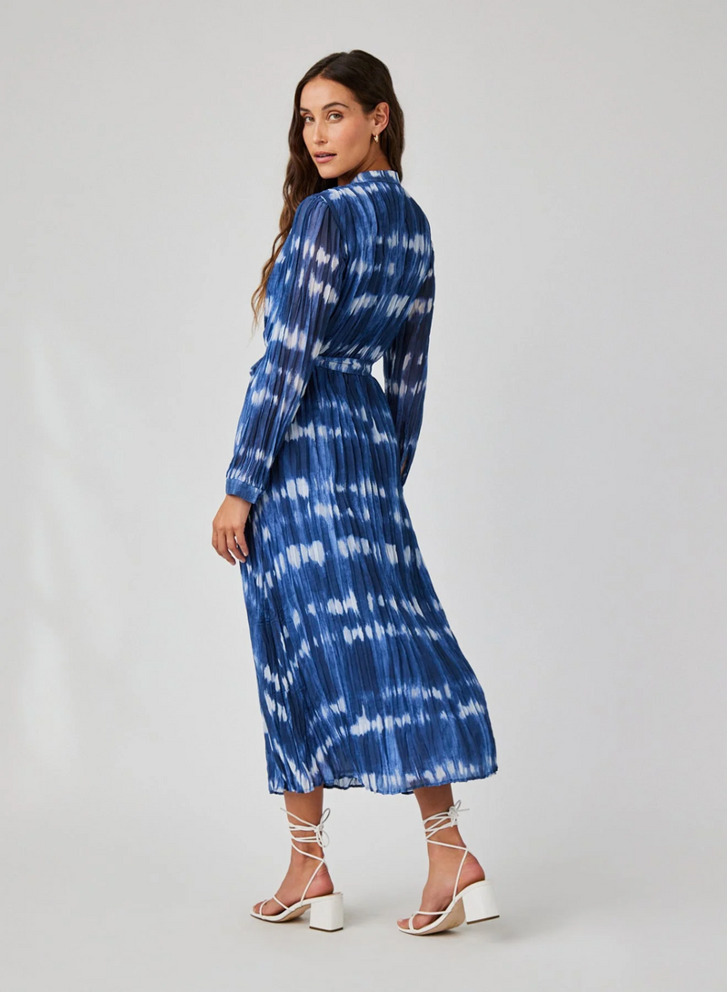 Long Sleeve Pleated Maxi Shirt Dress - Ocean Tides Print - Bella Dahl Twist Fashions Inc. Long Sleeve Pleated Maxi Shirt Dress - Ocean Tides Print - Bella Dahl Twist Fashions Inc.