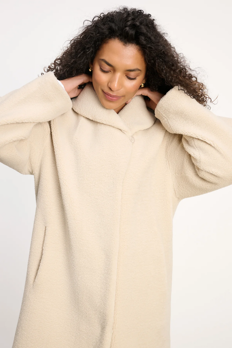 Eleanor Jacket - Sand