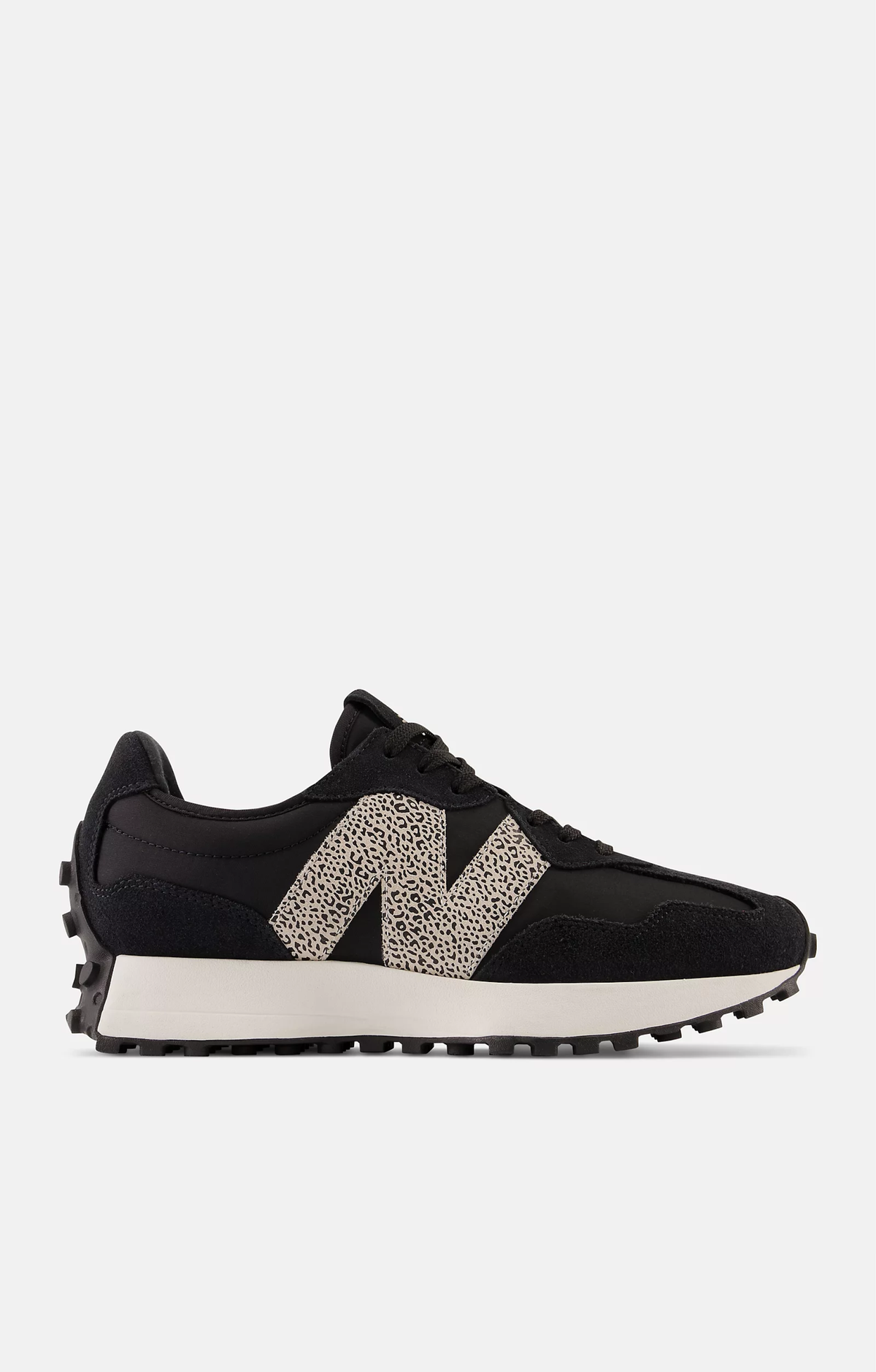 327 - Black With Sea Salt