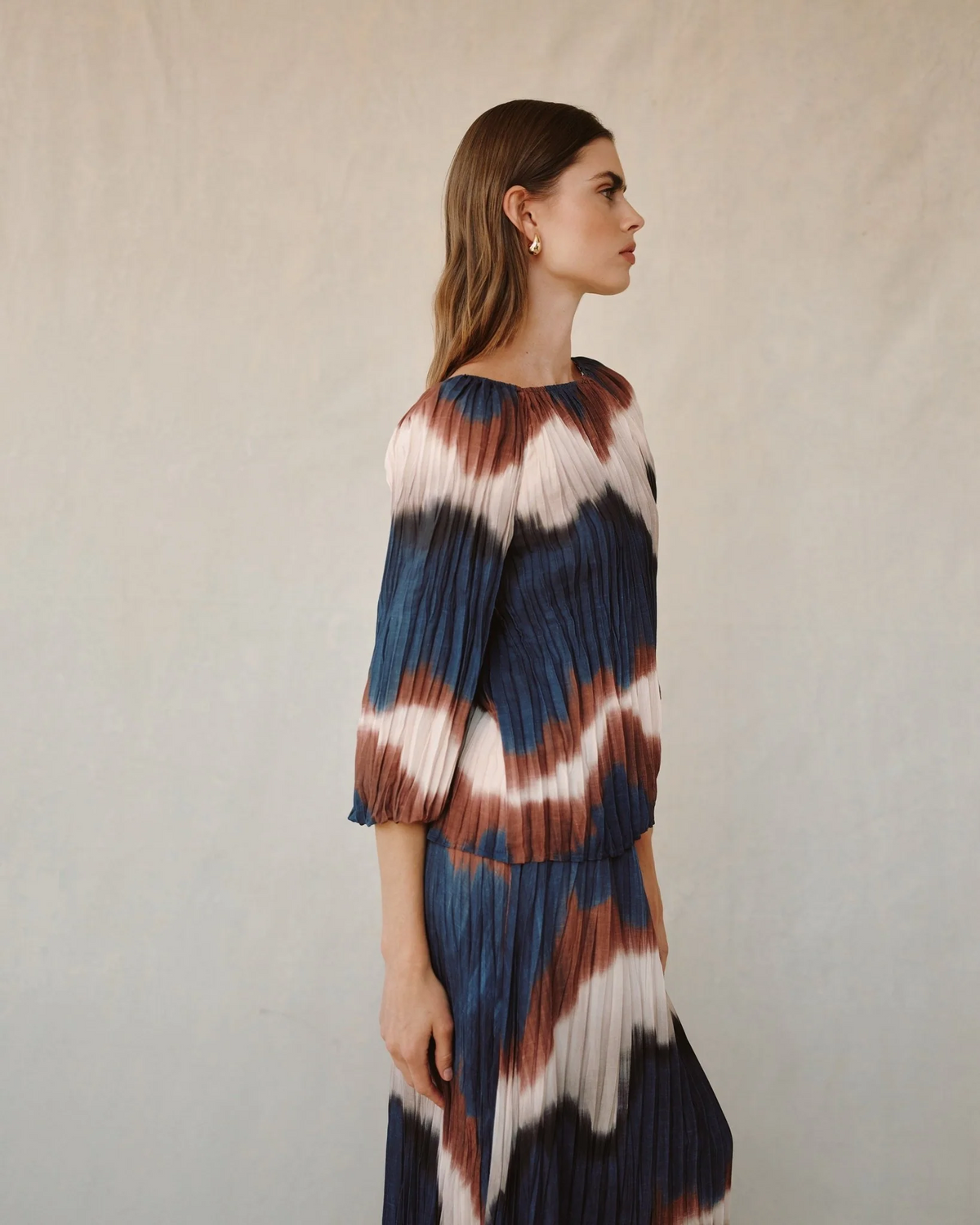 Pleated 3/4 Bubble Sleeve Blouse - Midnight Tides Print