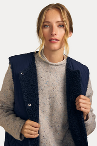 Onyx Reversible Vest - Navy