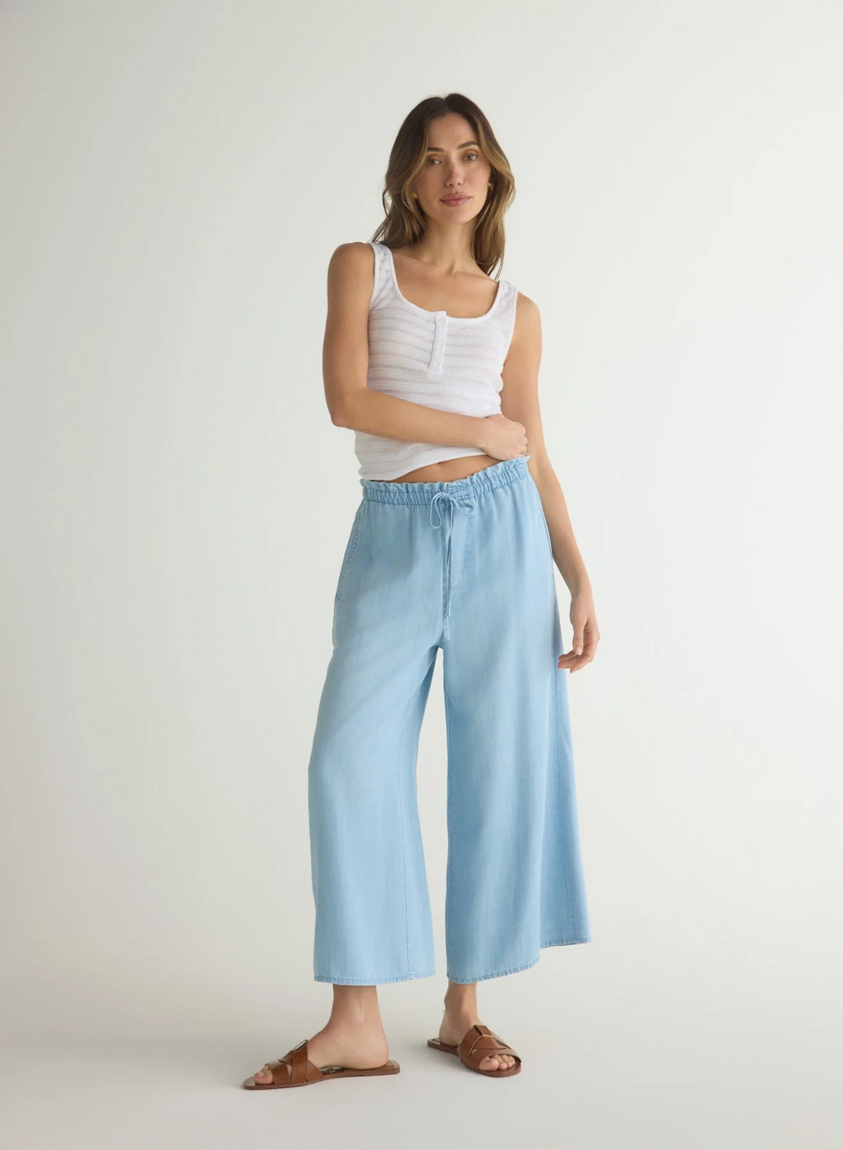 Ruffle Waist Wide Leg Crop - Light Riviera Wash