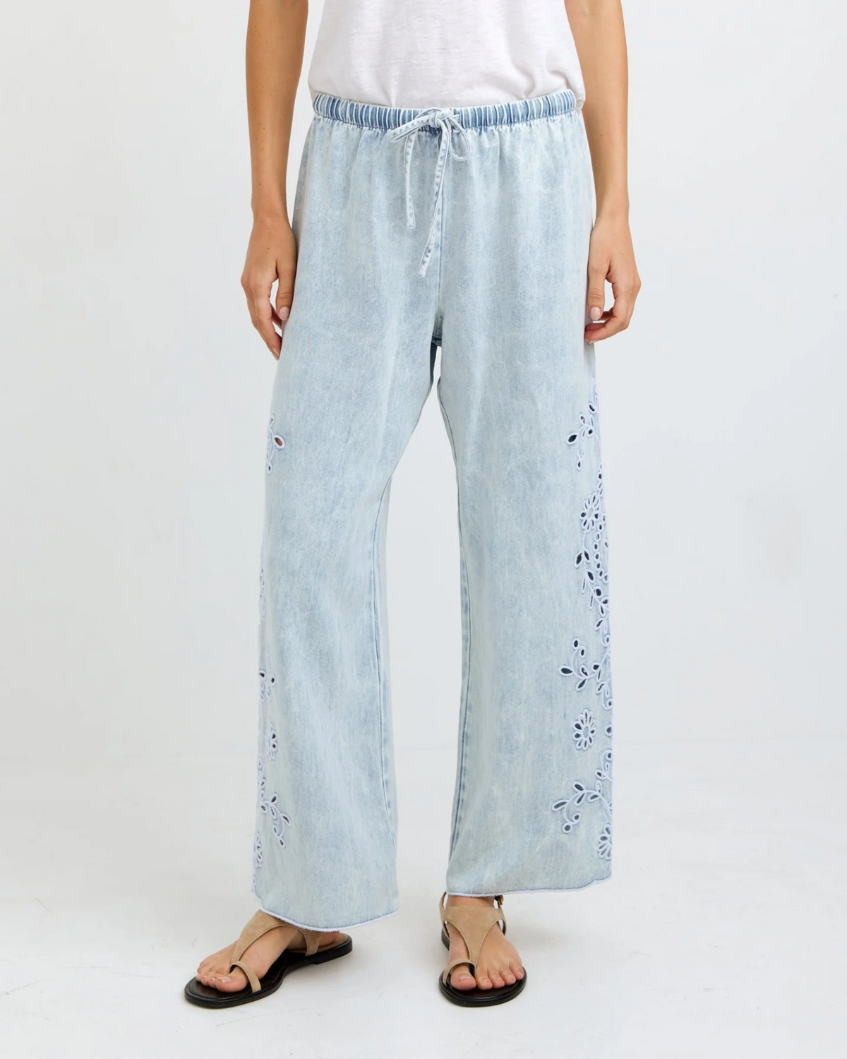 Side Embroidered Beach Pant - Light Seaspray Wash
