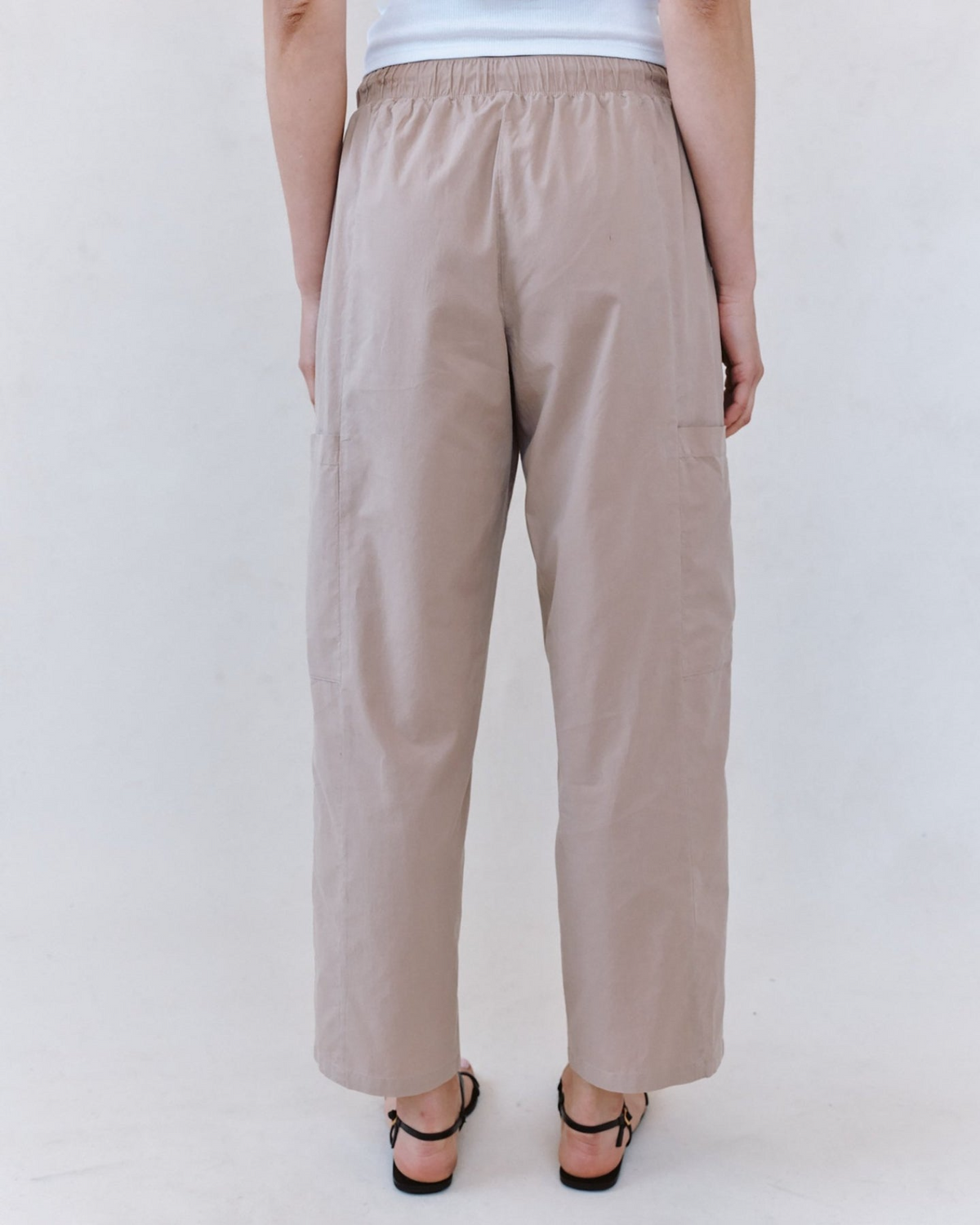 Side Pocket Seamed Pant - Soft Dune
