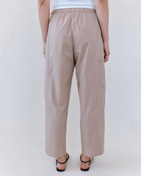 Side Pocket Seamed Pant - Soft Dune