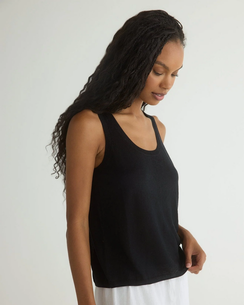 Sleeveless Scoop Neck Knit Top - Black