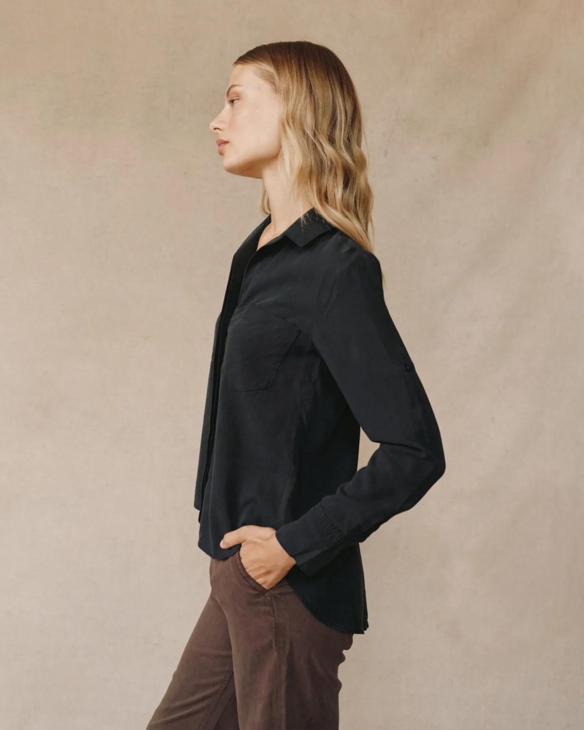 Split Back Button Down - Vintage Black