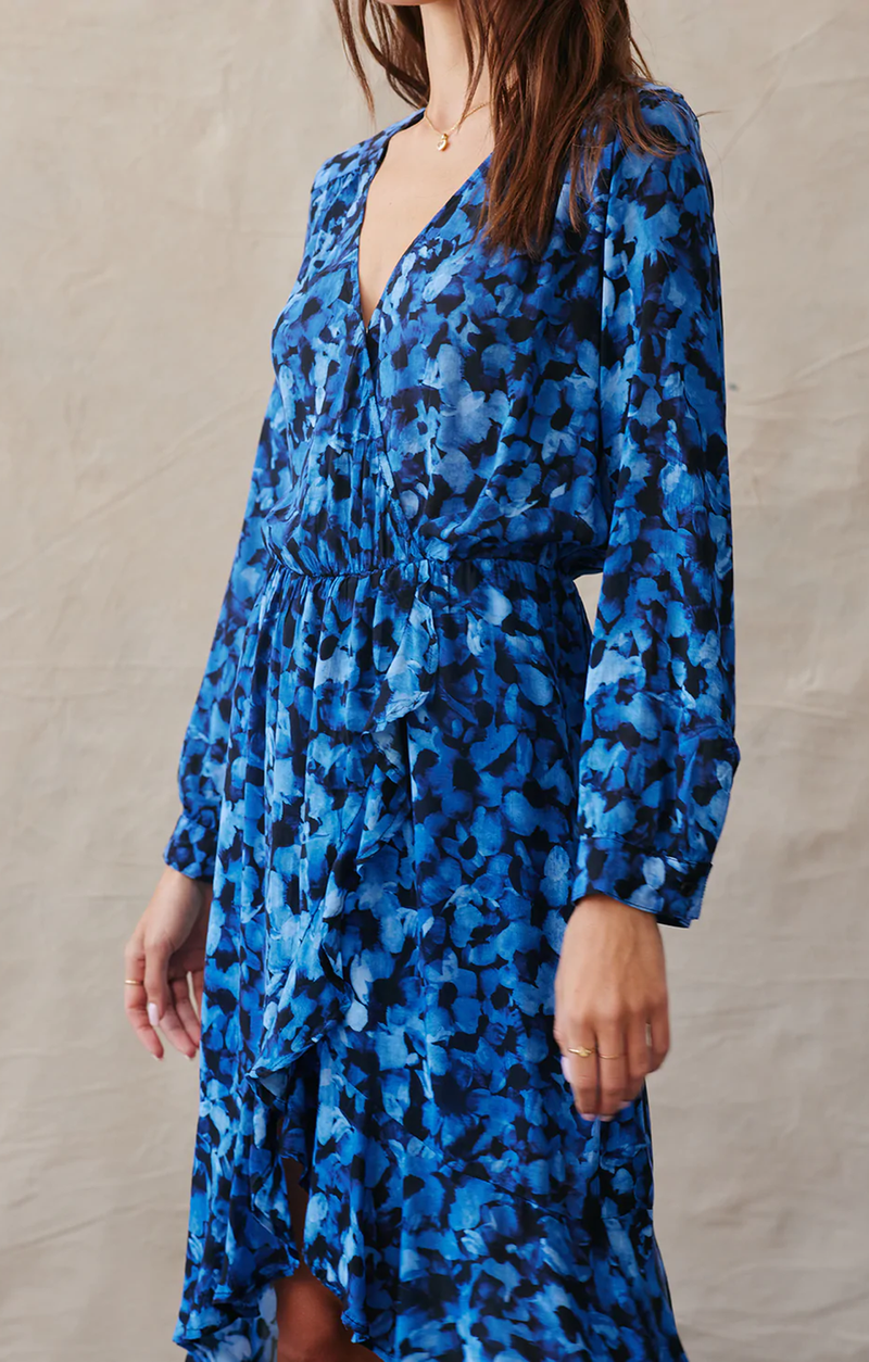 Vera V Neck Midi Dress - Cobalt Floral Print - Bella Dahl Twist Fashions Inc. Vera V Neck Midi Dress - Cobalt Floral Print - Bella Dahl Twist Fashions Inc.