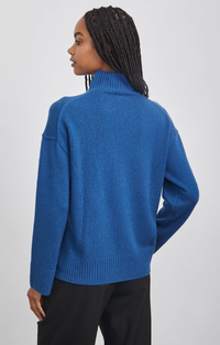 Sasha Turtleneck - Delft Blue